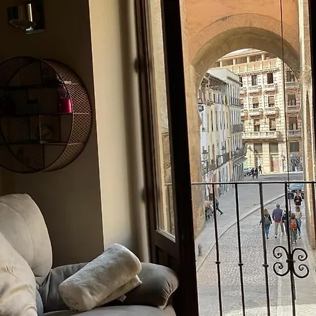 Sleep In Historic Puerta Elvira Granada